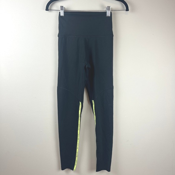 NWT Aerie Black Offline High Rise Leggings Small - Picture 2 of 6